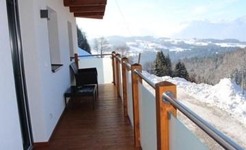 mit Blick auf die Berge 2