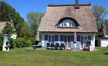 mit Garten, Sauna, Kamin und Whirlpool 3