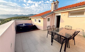 Cozy apartment in Crikvenica with WiFi 2