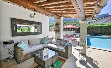 Stunning home in Maubec with WiFi 2