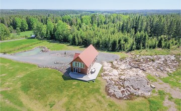 Beautiful home in Aneby with WiFi 2