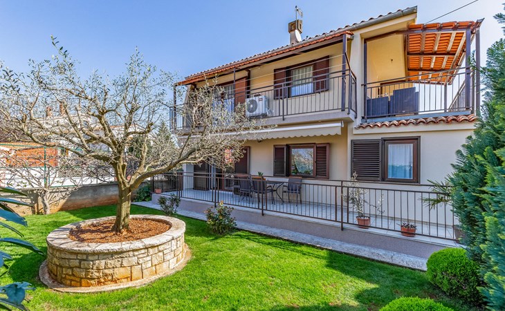 2 bedroom nice apartment in Fazana 1