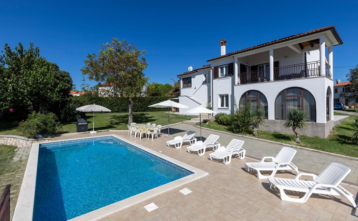 Fantastische 4-Zimmer-Wohnung in Labin 1