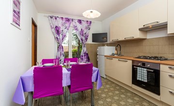 Beautiful apartment in Pinezici 3