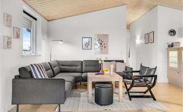 Nice home in Strøby with WiFi 3