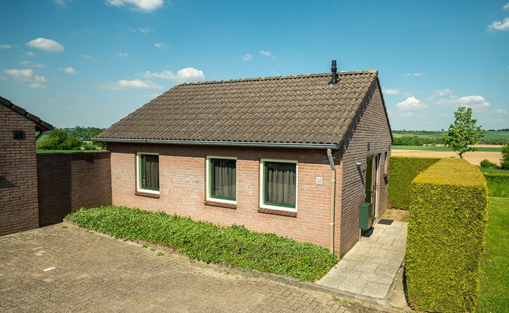 Bungalow 2A 1