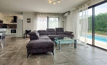 Charmante maison avec piscine 2