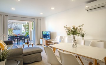 Bon Sol 100m Sandy Beach 2