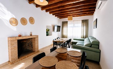 Gorgeous home in Iznajar 3