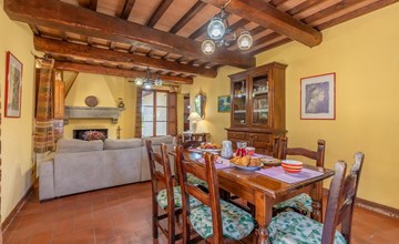 Nice home in Monte S.Maria Tiberina 3