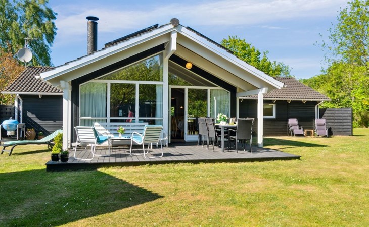 "Sophi" - 425m from the sea in Sealand 1