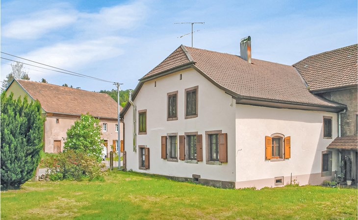 Cozy apartment in Plaine with WiFi 1