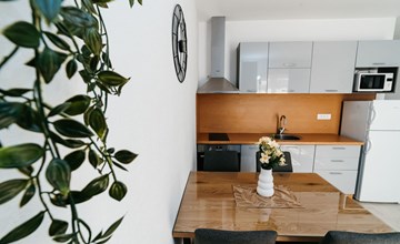 Wohnung mit Blick auf das Wasser 3