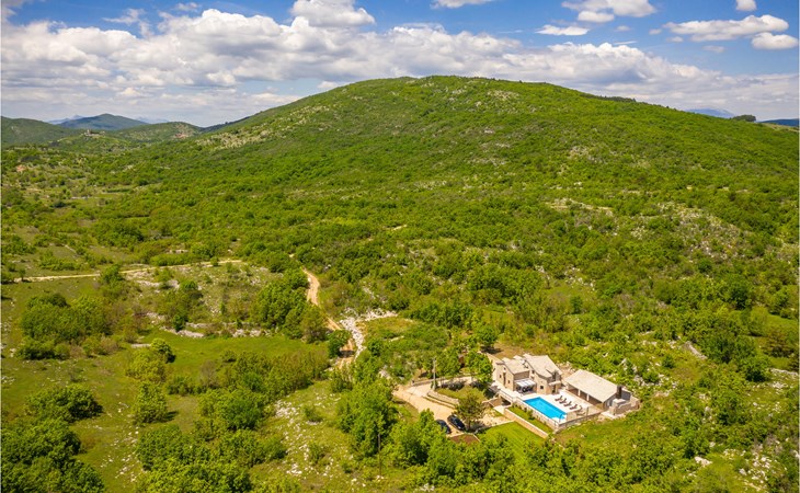 Tolles Haus in Krivodol mit Küche 1