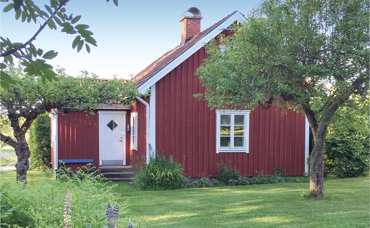 Lovely home in Vimmerby with lake view 1