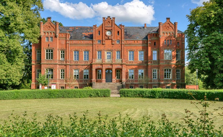 Amazing apartment in Krakow am See 1