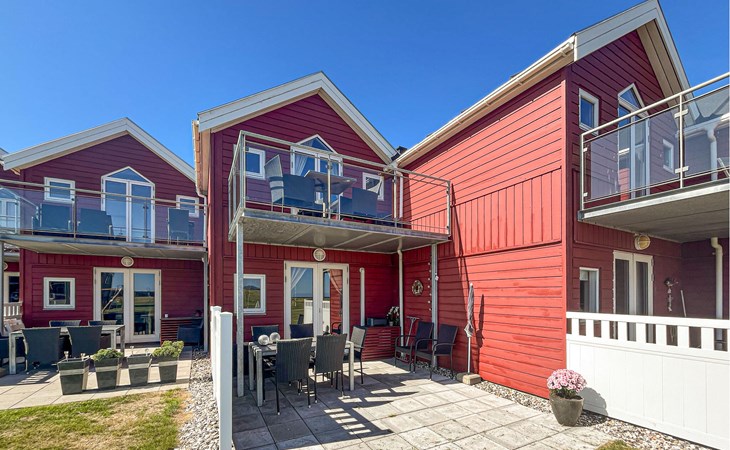 2 bedroom gorgeous home in Hadsund 1