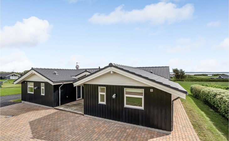 Beautiful home in Vinderup with sauna 1