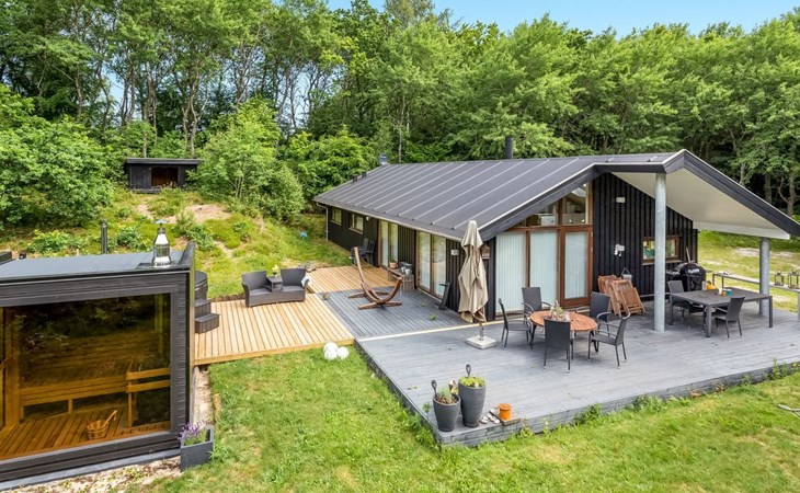 "Thorine" - 750 meter van de zee in NO Jutland 1