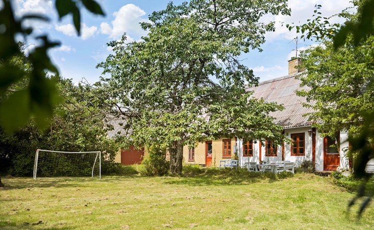 Beautiful home in østermarie with WiFi 1