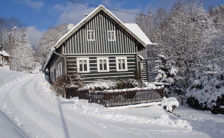 Charmantes, traditionelles Holzhaus 1
