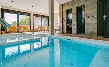 Luxury Villa Terra Maiorum 3