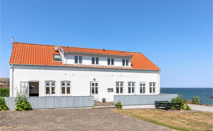 2 bedroom stunning apartment in Allinge 1