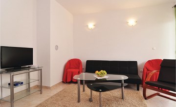 Beautiful apartment in Nin 3