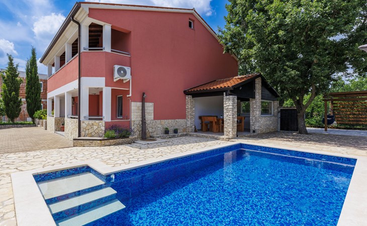 Villa Comottin (LBN434) 1