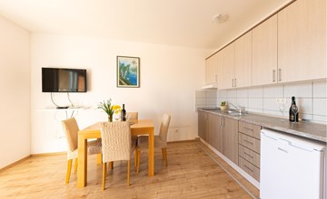 Stunning apartment in Duce with sea view 3