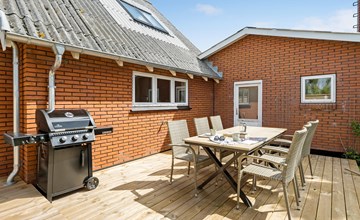 Nice home in Thyholm with WiFi 3