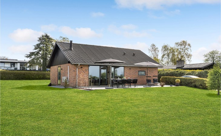 Beautiful home in ølsted with sauna 1
