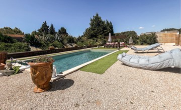 Amazing home in Arles 2