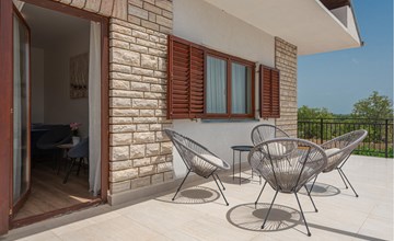 4 bedroom awesome home in Sibenik 3