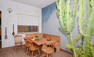 Beautiful home in Cava D'Aliga with WiFi 2