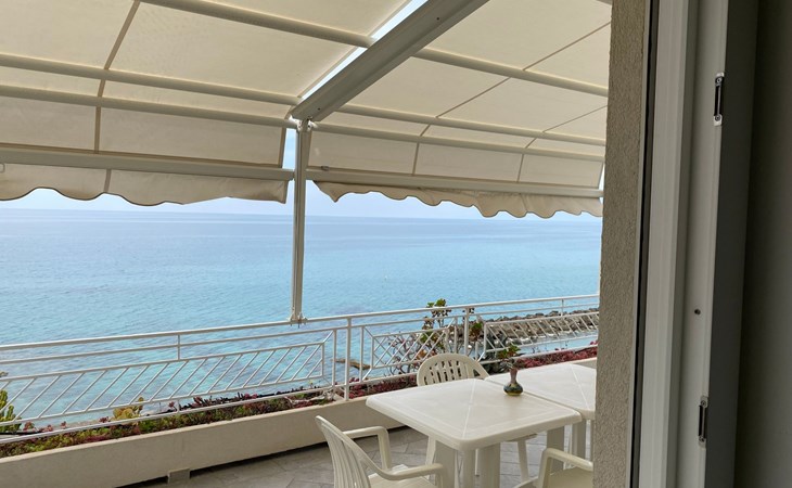 Villa Laura am Meer - P1 1