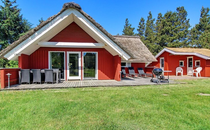 "Gyrial" - 2km from the sea 1