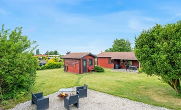 "Fulk" - 150m from the sea 2