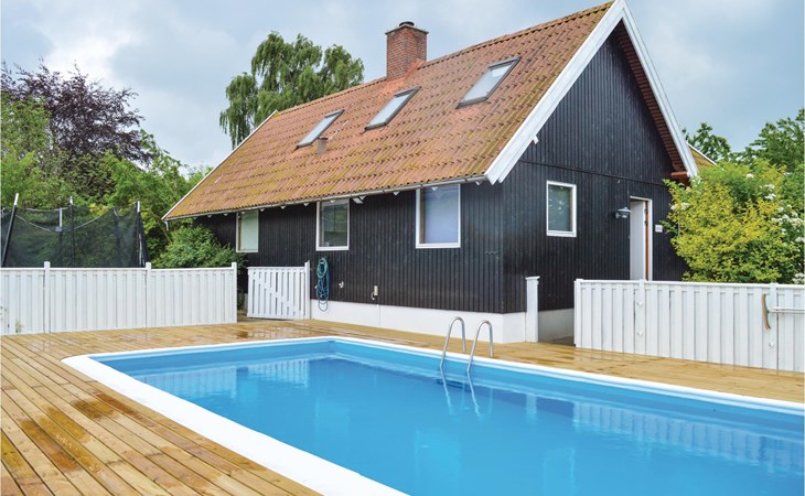 4 bedroom lovely home in Græsted 1