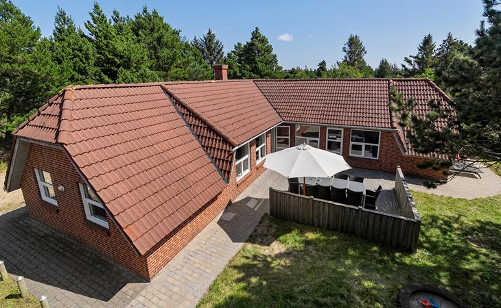 Amazing home in Blåvand with WiFi 1