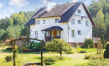 4 bedroom nice home in Dziemiany 3