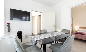 Beautiful apartment in Rijeka with WiFi 3