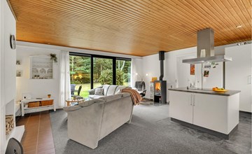 Lovely home in Højslev with WiFi 3