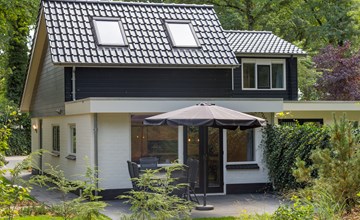 Bos Bungalow with Wellness 2