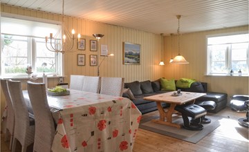3 bedroom nice home in Sunds 3