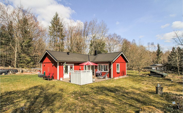 Awesome home in Hörby with kitchen 1