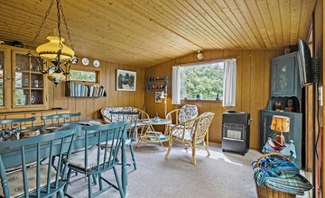 1 bedroom gorgeous home in Aakirkeby 3