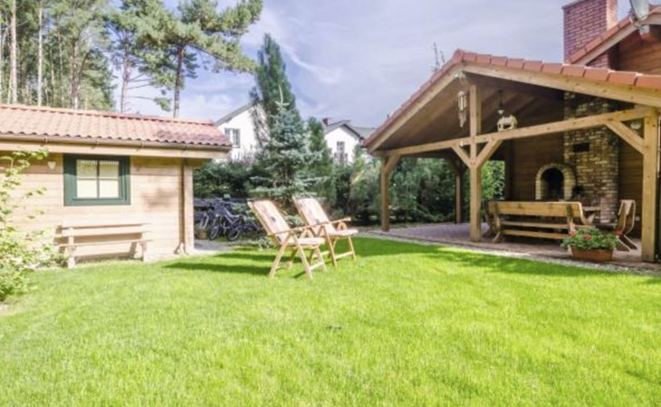 Charmantes Ferienhaus in Dębina mit Offenem Kamin 1