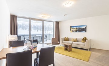 Superior Ferienwohnung mit 1 SZ & Pool 2