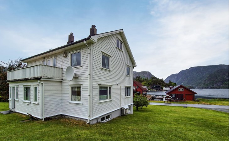 Awesome home in Erfjord with WiFi 1